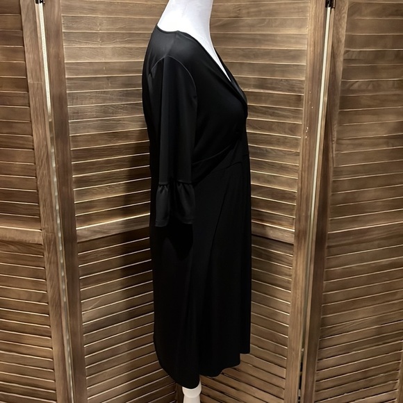 Ann Taylor Loft black dress size 6P - Picture 5 of 8